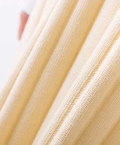 OMNES(オムネス)の「ウールナイロンVネックベスト(ベスト・レディース・アイボリー/モカ・FREE)」の18枚目の写真