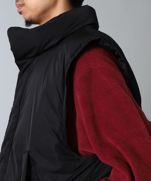 International Gallery BEAMS(インターナショナルギャラリービームス)の「IG / パディング バルキーベスト(ベスト・メンズ・ブラック・M/L)」の4枚目の写真