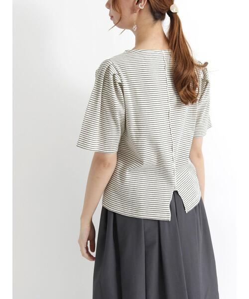 Te chichi(テチチ)の「肩タックボリューム袖カノコカットソー(ニット/セーター・レディース・ブラック/オフホワイト/グリーン・フリ-)」の6枚目の写真