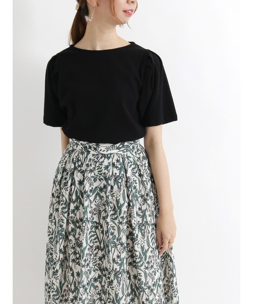 Te chichi(テチチ)の「肩タックボリューム袖カノコカットソー(ニット/セーター・レディース・ブラック/オフホワイト/グリーン・フリ-)」の1枚目の写真