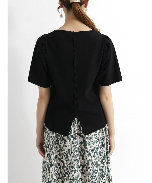 Te chichi(テチチ)の「肩タックボリューム袖カノコカットソー(ニット/セーター・レディース・ブラック/オフホワイト/グリーン・フリ-)」の10枚目の写真