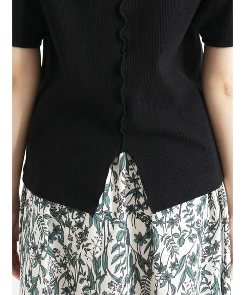 Te chichi(テチチ)の「肩タックボリューム袖カノコカットソー(ニット/セーター・レディース・ブラック/オフホワイト/グリーン・フリ-)」の11枚目の写真