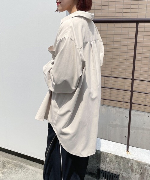 PAGEBOY（ページボーイ）の「ソフトピーチルーズシャツ（シャツ/ブラウス・レディース・ブルー系その他/オフホワイト/ブラック/オレンジ・FREE）」の5枚目の写真