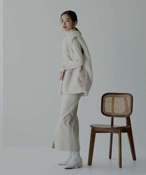 hellam（へラム）の「フェイクファーベスト（ベスト・レディース・ブラック/ブラウン/アイボリー・FREE）」の13枚目の写真