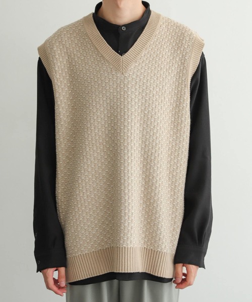 SENSE OF PLACE by URBAN RESEARCH（センスオブプレイスバイアーバンリサーチ）の「リンクスガラVネックベスト（ニット/セーター・メンズ・ベージュ/ネイビー・MEDIUM/LARGE）」の20枚目の写真