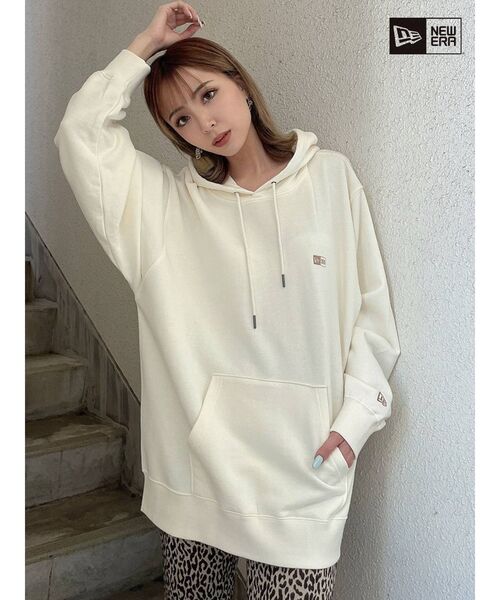 GYDA（ジェイダ）の「GYDA×NEW ERA BackLogo Big フーディー（Tシャツ/カットソー・レディース・オフホワイト/ブラック・LARGE）」の7枚目の写真
