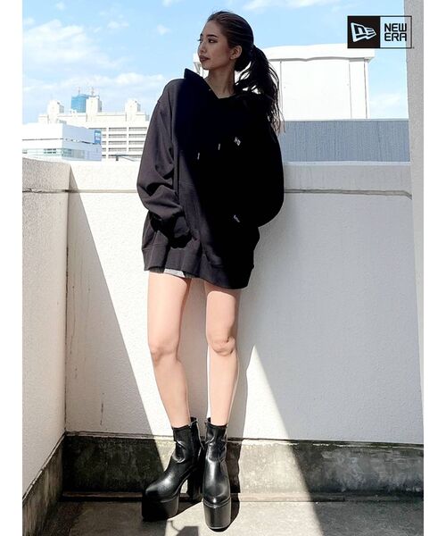 GYDA（ジェイダ）の「GYDA×NEW ERA BackLogo Big フーディー（Tシャツ/カットソー・レディース・オフホワイト/ブラック・LARGE）」の17枚目の写真