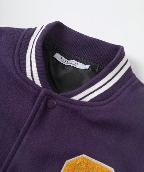 make a ray!（メイク ア レイ！）の「カレッジロゴ ワッペン刺繍 リブライン ウーリーテック カットスタジャン/ビッグシルエット（スタジャン・メンズ・ブラック/パープル/ブラック系その他・M/L/XL）」の5枚目の写真