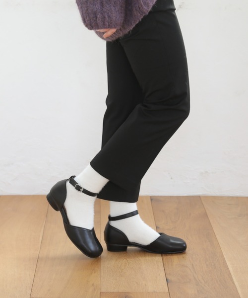 Piedi Nudi（ピエディヌーディ）の「オブリークトゥ ネックストラップ パンプス（パンプス・レディース・ブラック/ベージュ・L/S/M）」の12枚目の写真