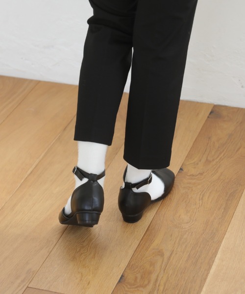 Piedi Nudi（ピエディヌーディ）の「オブリークトゥ ネックストラップ パンプス（パンプス・レディース・ブラック/ベージュ・L/S/M）」の15枚目の写真