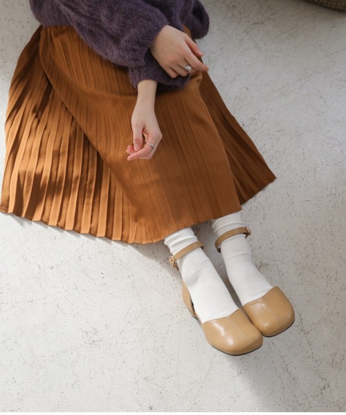 Piedi Nudi（ピエディヌーディ）の「オブリークトゥ ネックストラップ パンプス（パンプス・レディース・ブラック/ベージュ・L/S/M）」の20枚目の写真