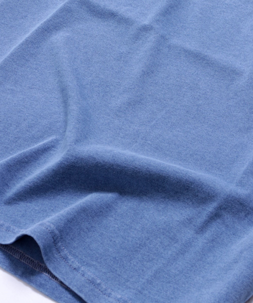 Denime(ドゥニーム)の「INDIGO CREW NECK TEE(Tシャツ/カットソー・メンズ・ブルー/ネイビー・LARGE/X-LARGE/MEDIUM)」の16枚目の写真