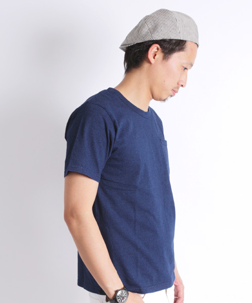 Denime(ドゥニーム)の「INDIGO CREW NECK TEE(Tシャツ/カットソー・メンズ・ブルー/ネイビー・LARGE/X-LARGE/MEDIUM)」の3枚目の写真