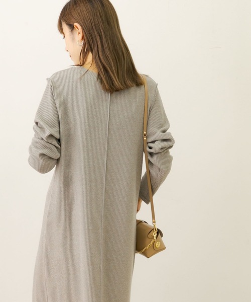 URBAN RESEARCH Sonny Label(アーバンリサーチサニーレーベル)の「ウォームカットリブワンピース(ワンピース・レディース・チャコールグレー/モカ・FREE)」の5枚目の写真