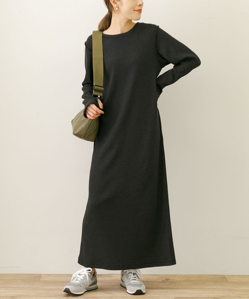 URBAN RESEARCH Sonny Label(アーバンリサーチサニーレーベル)の「ウォームカットリブワンピース(ワンピース・レディース・チャコールグレー/モカ・FREE)」の16枚目の写真