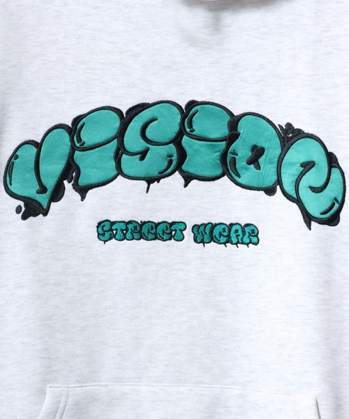 VISION STREET WEAR（ヴィジョンストリートウェア）の「VISION STREET WEAR/ヴィジョンストリートウエア ビッグシルエット 裏起毛 タギングロゴ ワッペン刺繍 スウェット パーカー（パーカー・メンズ・ネイビー/ライトグレー/ブラック/ブルー・M/L/LL）」の12枚目の写真