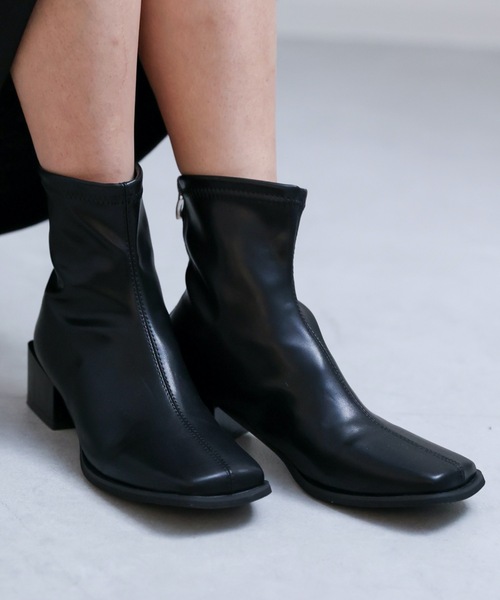 ap retro（アプレトロ）の「スクエアトゥブーツ（ブーツ・レディース・ブラウン/ブラック・MEDIUM/LARGE）」の4枚目の写真