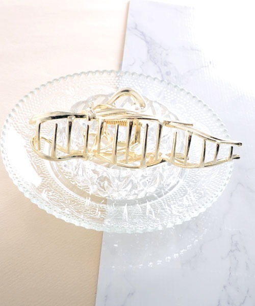 VIBGYOR Women（ヴィブジョー　ウィメン）の「【float】リボン パール ヘアクリップ バンスクリップ（バレッタ/ヘアクリップ・レディース・シルバー/ゴールド・FREE）」の5枚目の写真