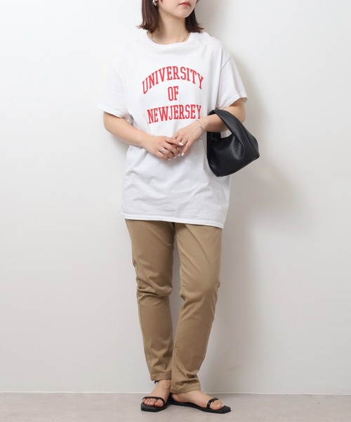 atONE(アットワン)の「atONE 美人シルエット ストレートパンツ(チノパンツ・レディース・カーキ/ブラック/ベージュ・M/4L/3L/LL/L)」の16枚目の写真