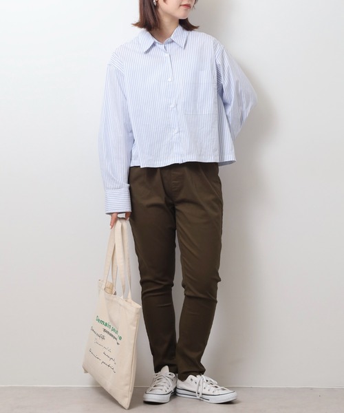 atONE(アットワン)の「atONE 美人シルエット ストレートパンツ(チノパンツ・レディース・カーキ/ブラック/ベージュ・M/4L/3L/LL/L)」の20枚目の写真
