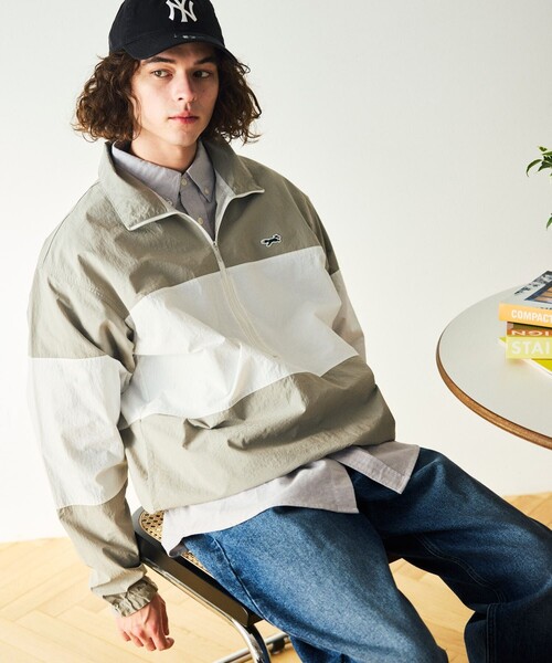 TOWNCRAFT（タウンクラフト）の「TOWN CRAFT/タウンクラフト 別注 パネルスタンドハーフジップブルゾン（ナイロンジャケット・メンズ・ネイビー/イエロー/グレー/ブラック/ホワイト・MEDIUM/LARGE）」の3枚目の写真