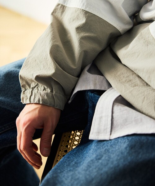 TOWNCRAFT（タウンクラフト）の「TOWN CRAFT/タウンクラフト 別注 パネルスタンドハーフジップブルゾン（ナイロンジャケット・メンズ・ネイビー/イエロー/グレー/ブラック/ホワイト・MEDIUM/LARGE）」の12枚目の写真