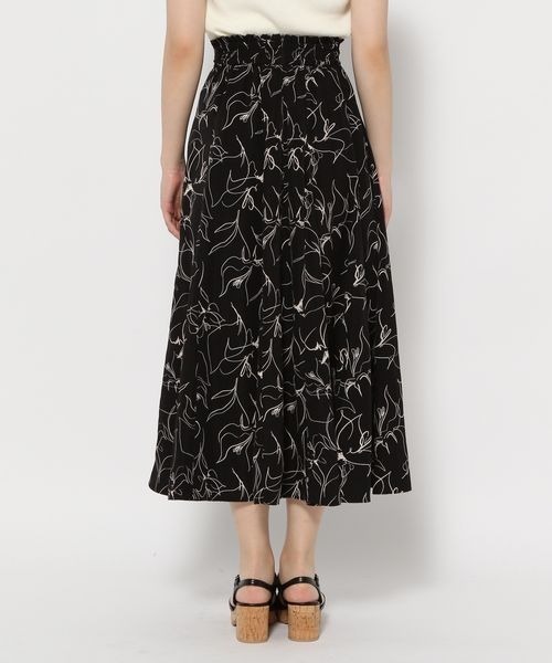 mysty woman(ミスティウーマン)の「アソート柄フレアスカート 197729(スカート・レディース・アイボリー/ホワイト系1/ブラック系1/グレー系/ベージュ系1/ベージュ系2/イエロー系1/イエロー/ホワイト系その他/イエロー系その他・FREE)」の17枚目の写真