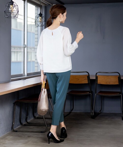 Tiaclasse(ティアクラッセ)の「【洗える】ドロストテーパードパンツ(その他パンツ・レディース・ブラック/グリーン/ネイビー/ベージュ・M/S/L)」の8枚目の写真