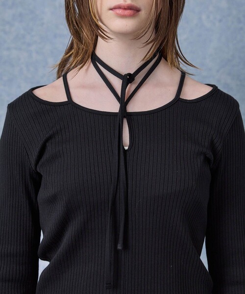 PUBLIC TOKYO（パブリックトウキョウ）の「【福島県産】フレアスリーブカットアウトトップス/リブカットソー/プルオーバー（Tシャツ/カットソー・レディース・ブラック/ブルー/アイボリー・FREE）」の22枚目の写真