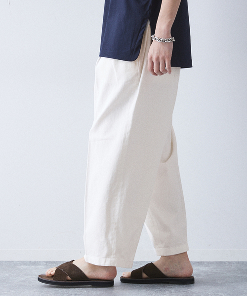 allery(アレリー)の「【allery / アレリ―】”ワイド” DENIM SLACKS(デニムパンツ・メンズ・ホワイト/ブルー系その他/ブルー・SMALL/MEDIUM/LARGE)」の11枚目の写真