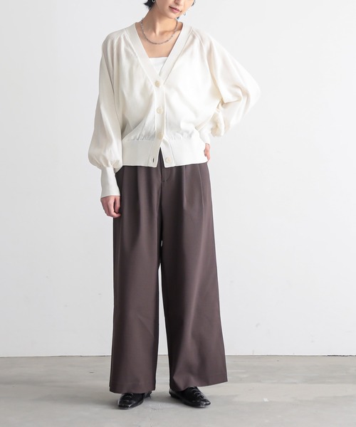 for/c（フォーシー）の「[新色追加]シアーニットクルーネックカーディガン【サスティナブル】（カーディガン/ボレロ・レディース・イエロー/ホワイト/ブラック/オレンジ/チャコールグレー/ライトブルー/ネイビー/ピンク・LL/M/L）」の22枚目の写真