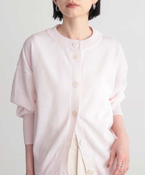 for/c（フォーシー）の「[新色追加]シアーニットクルーネックカーディガン【サスティナブル】（カーディガン/ボレロ・レディース・イエロー/ホワイト/ブラック/オレンジ/チャコールグレー/ライトブルー/ネイビー/ピンク・LL/M/L）」の9枚目の写真