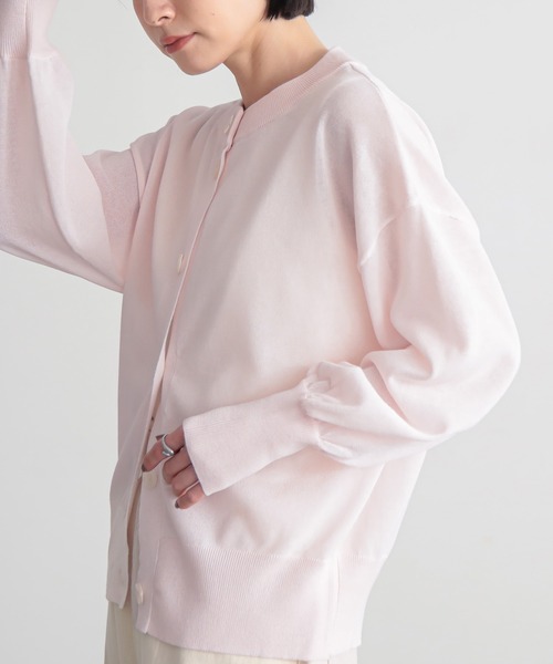 for/c（フォーシー）の「[新色追加]シアーニットクルーネックカーディガン【サスティナブル】（カーディガン/ボレロ・レディース・イエロー/ホワイト/ブラック/オレンジ/チャコールグレー/ライトブルー/ネイビー/ピンク・LL/M/L）」の10枚目の写真