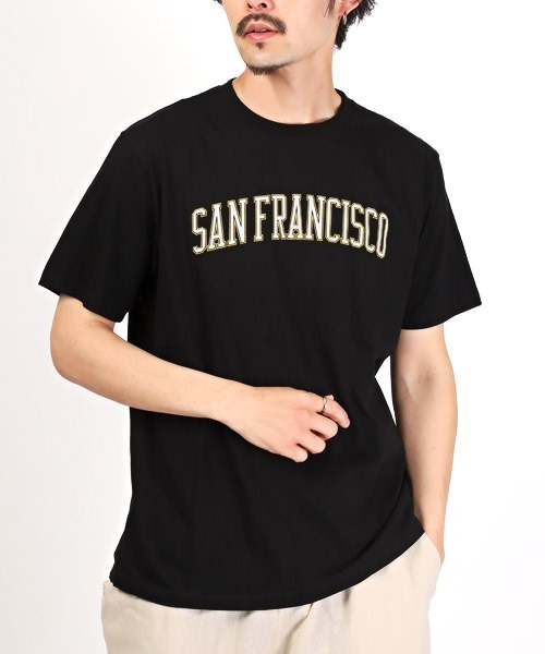 LUXSTYLE(ラグスタイル)の「カレッジロゴプリント半袖Tシャツ(Tシャツ/カットソー・メンズ・ホワイト/ブルー/ブラック・M/L/XL)」の2枚目の写真
