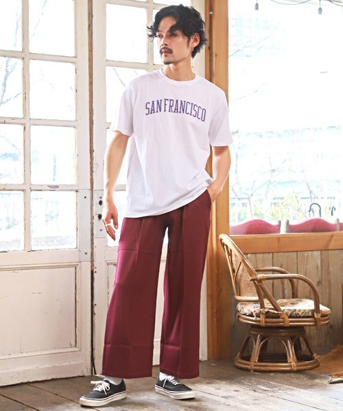LUXSTYLE(ラグスタイル)の「カレッジロゴプリント半袖Tシャツ(Tシャツ/カットソー・メンズ・ホワイト/ブルー/ブラック・M/L/XL)」の6枚目の写真