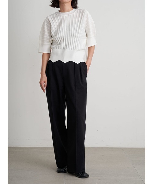 MIESROHE（ミースロエ）の「sustainableオーバルシアーニット