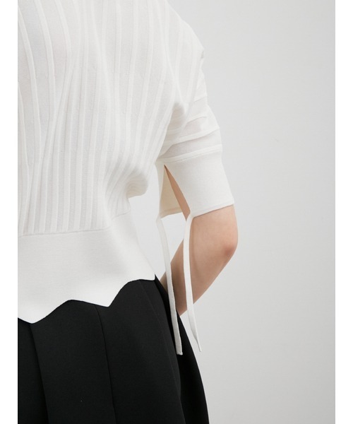 MIESROHE（ミースロエ）の「sustainableオーバルシアーニット