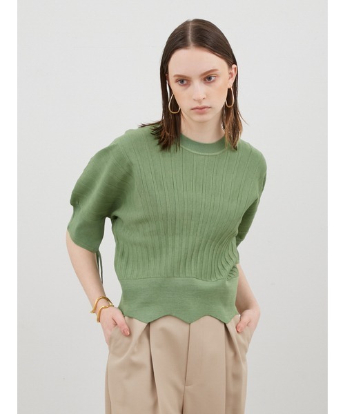 MIESROHE（ミースロエ）の「sustainableオーバルシアーニット