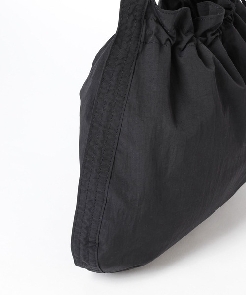 LEPSIM(レプシィム)の「ナイロン2WAYBAG 906717(ショルダーバッグ・レディース・オレンジ/アイボリー/ブラック・ONE SIZE)」の5枚目の写真