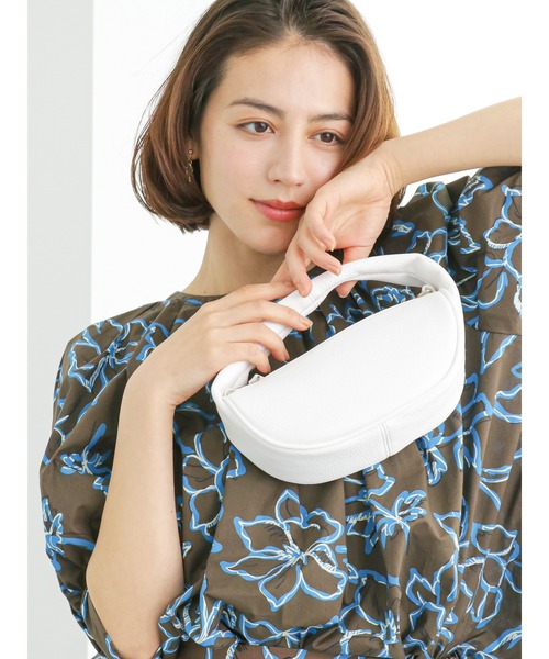 Te chichi（テチチ）の「2WAYミニバッグ（ハンドバッグ・レディース・ゴールド/シルバー/ブルー/オフホワイト・F）」の2枚目の写真