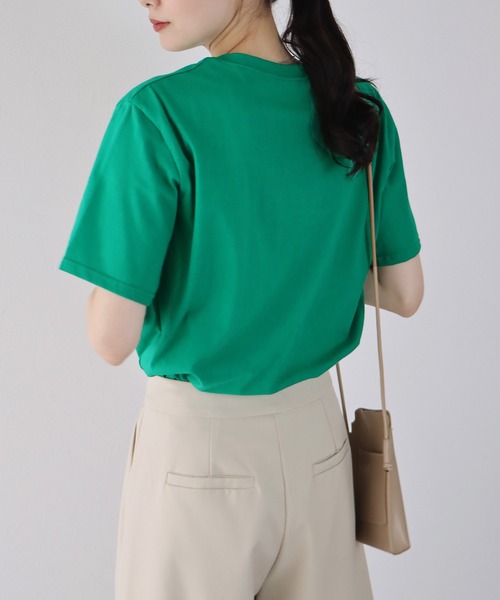 BLUEEAST(ブルーイースト)の「MALGRE JUICE CLUBプリントTシャツ(Tシャツ/カットソー・レディース・ネイビー/グレー/オフホワイト/グリーン・MEDIUM)」の21枚目の写真