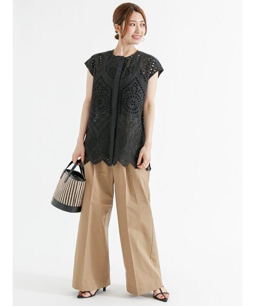 Te chichi（テチチ）の「スカラップエンブロイダリーブラウス（シャツ/ブラウス・レディース・グリーン/オフホワイト/ブラック・F）」の11枚目の写真