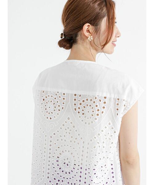 Te chichi（テチチ）の「スカラップエンブロイダリーブラウス（シャツ/ブラウス・レディース・グリーン/オフホワイト/ブラック・F）」の21枚目の写真