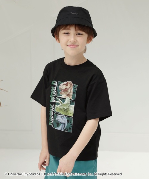 GLOBAL WORK(グローバルワーク)の「ジュラシックコラボ/半袖T/192573(Tシャツ/カットソー・キッズ・チャコールグレー/グレー系その他7/ダークグレー/その他/カーキ/ブラック/ホワイト・110cm/100cm/120cm/130cm/140cm/150cm/160cm)」の1枚目の写真