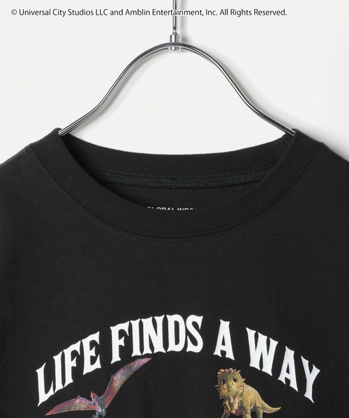 GLOBAL WORK(グローバルワーク)の「ジュラシックコラボ/半袖T/192573(Tシャツ/カットソー・キッズ・チャコールグレー/グレー系その他7/ダークグレー/その他/カーキ/ブラック/ホワイト・110cm/100cm/120cm/130cm/140cm/150cm/160cm)」の13枚目の写真