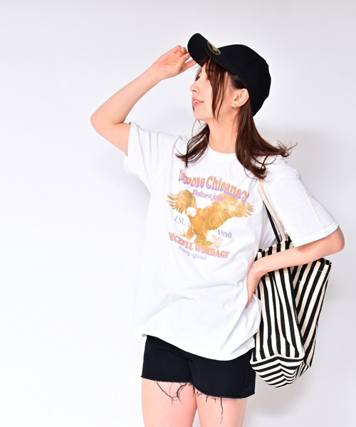 Alite cloth(アリーテクロス)の「BIG カレッジロゴ・プリントTシャツ EAGLE(Tシャツ/カットソー・レディース・ブラック/グレー/ホワイト・M/L/XL/0)」の8枚目の写真