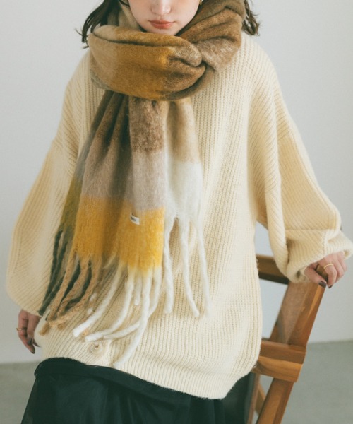 VANNIE U(ヴァニーユー)の「ミックスオーバーニットカーディガン(ニット/セーター・レディース・グリーン/ベージュ/ピンク/ブルー/レッド/ネイビー/アイボリー・FREE)」の20枚目の写真