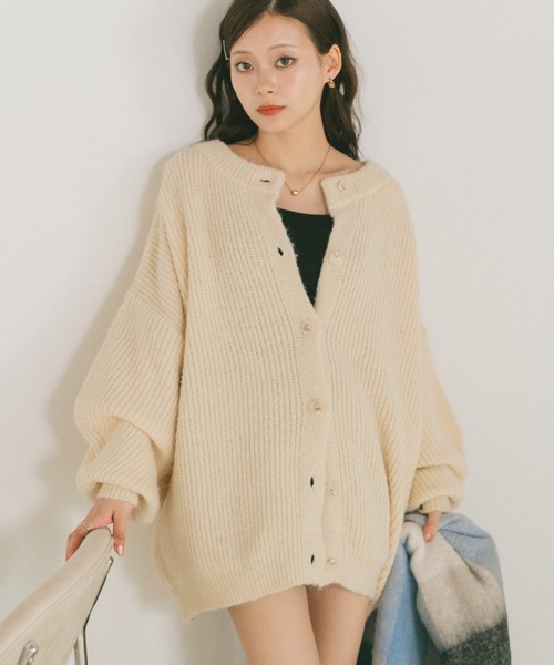 VANNIE U(ヴァニーユー)の「ミックスオーバーニットカーディガン(ニット/セーター・レディース・グリーン/ベージュ/ピンク/ブルー/レッド/ネイビー/アイボリー・FREE)」の11枚目の写真