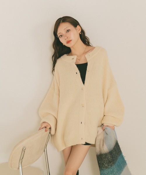 VANNIE U(ヴァニーユー)の「ミックスオーバーニットカーディガン(ニット/セーター・レディース・グリーン/ベージュ/ピンク/ブルー/レッド/ネイビー/アイボリー・FREE)」の9枚目の写真