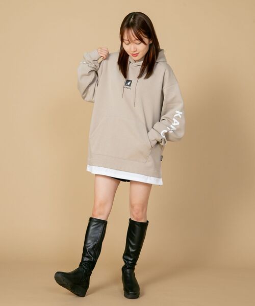 【KANGOL/カンゴール】フェイクレイヤード 袖プリント フードエンボスロゴ ビッグシルエット 裏起毛 フーディー プルオーバーパーカー（パーカー）｜KANGOL（カンゴール）